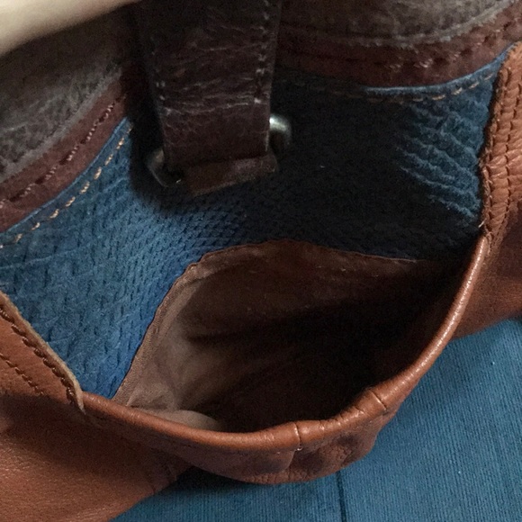 Slouchy Rustic Leather Side Satchel - Picture 8 of 9